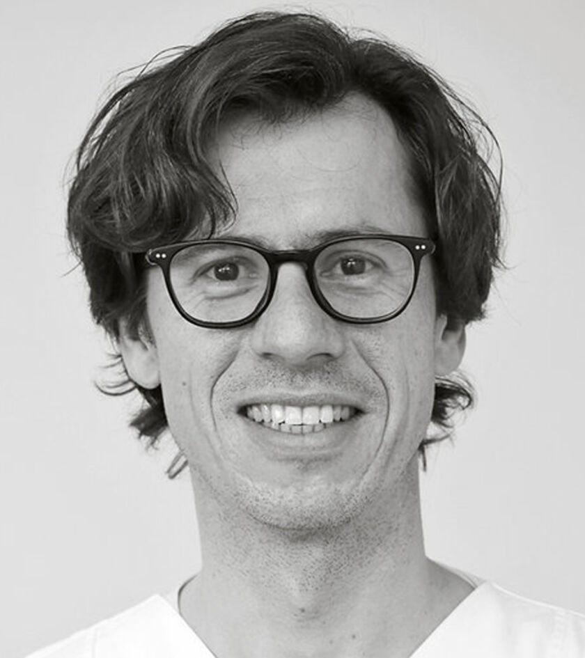 Prof.Dr. Tim Joda